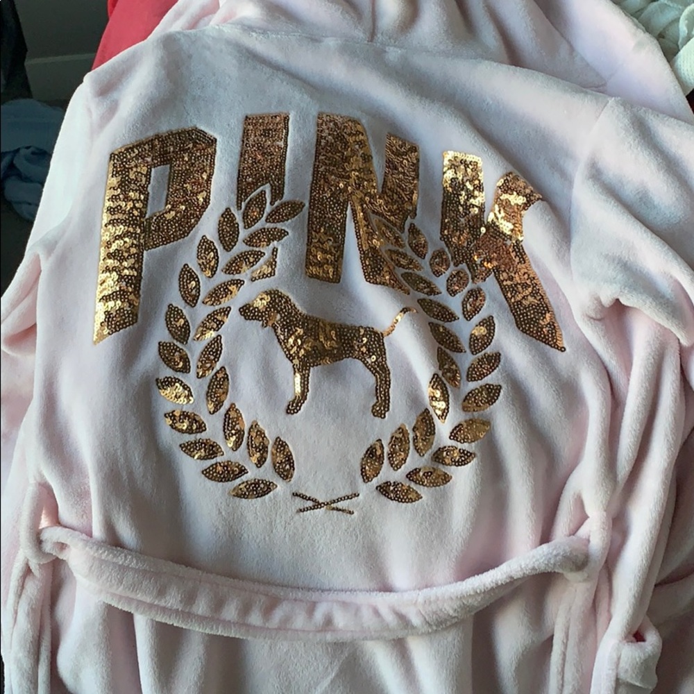 VS PINK Fuzzy Robe